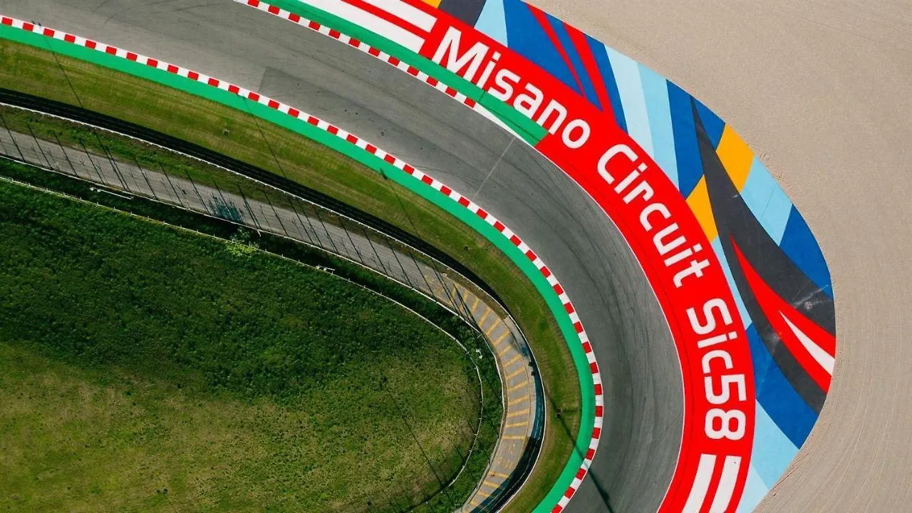 Hotel Holiday Sunshine Summer Misano Adriatico Italien
