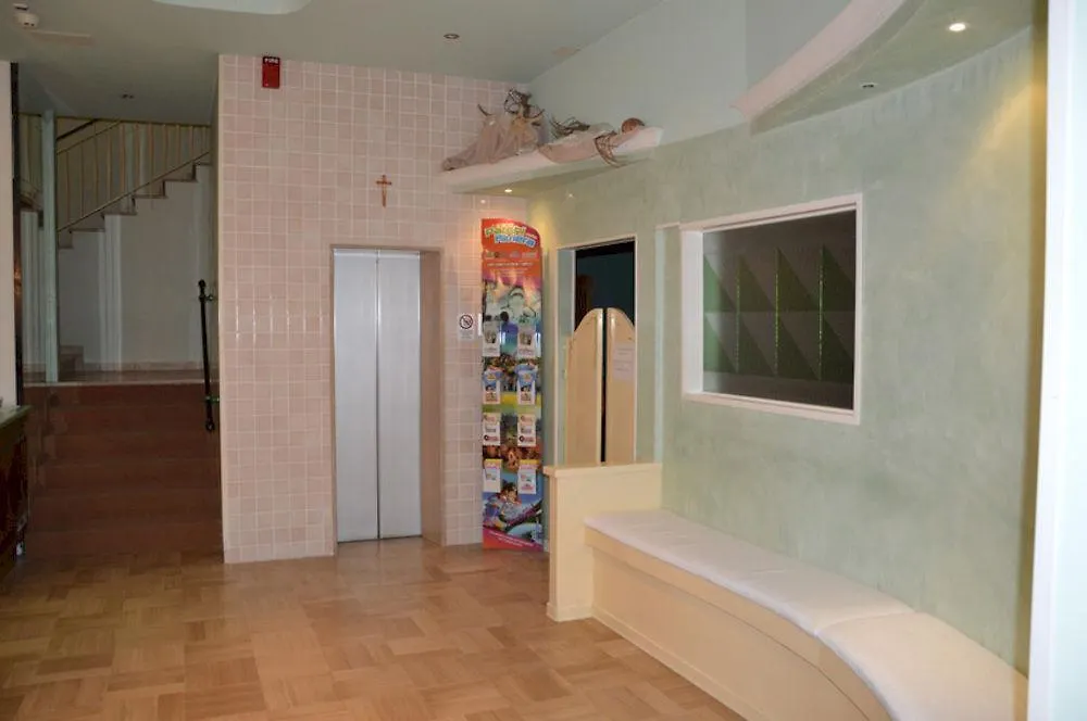 ***  Hotel Holiday Sunshine Summer Misano Adriatico Italien
