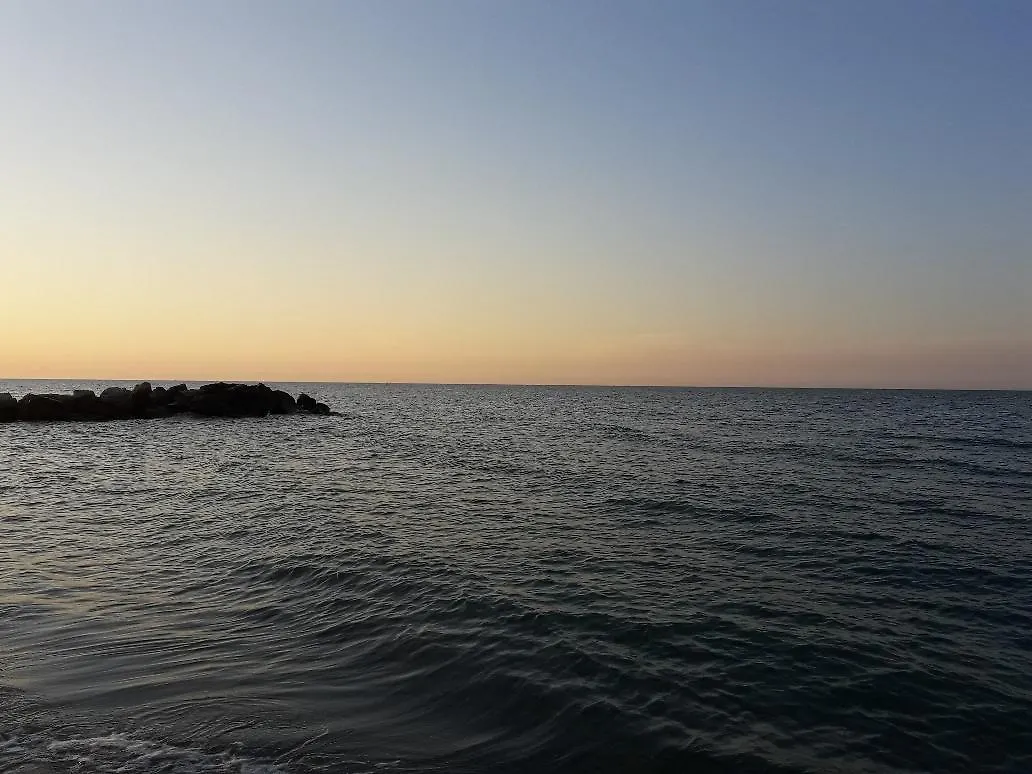 Hotel Holiday Sunshine Summer Misano Adriatico 3*,  Italia