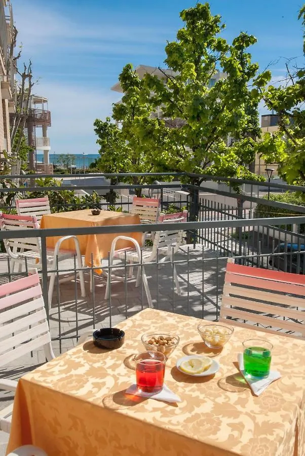 Hotel Holiday Misano Adriatico 3*,  Italien