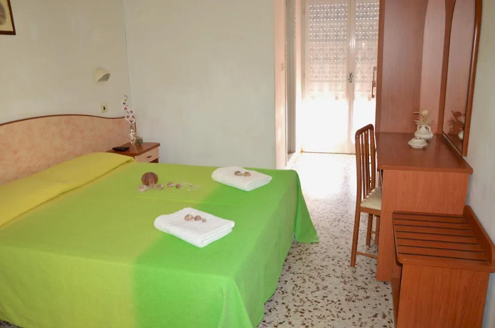 Hotel Holiday Misano Adriatico 3*,  Italien